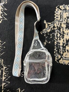 Clear crossbody festival/stadium bag